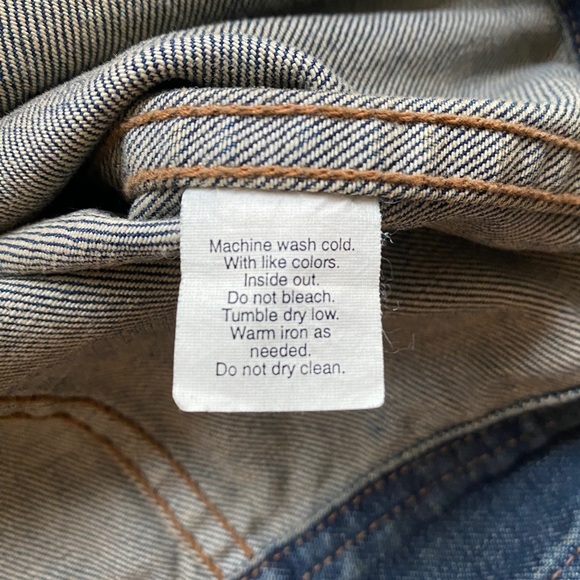 J. CREW Woman’s Jean Jacket, Size Large - Picture 5 of 9